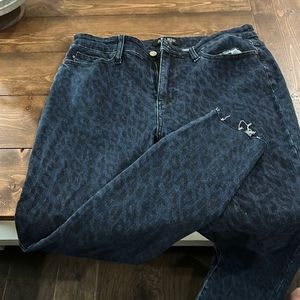 Judy Blue Leopard Jeans New without tags